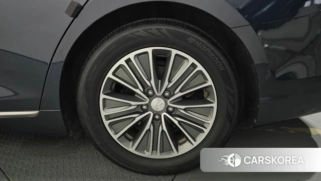 Hyundai Grandeur IG Hybrid id 4667873 из Кореи 13