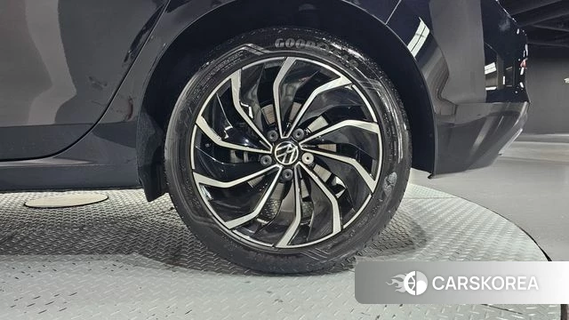 Volkswagen Golf 8th Generation id 4201004 из Кореи 13