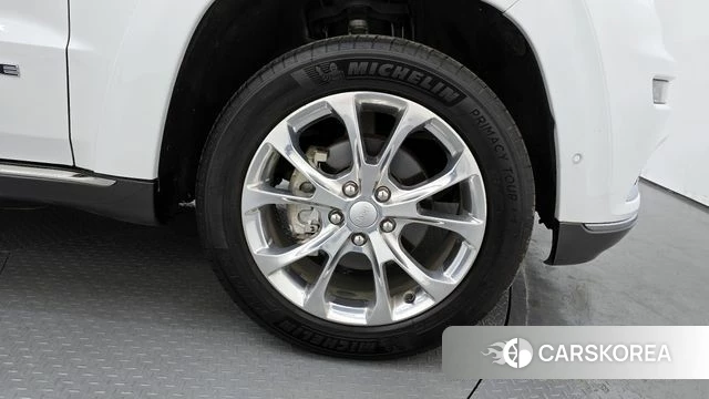 Jeep Grand Cherokee id 4203439 из Кореи 13