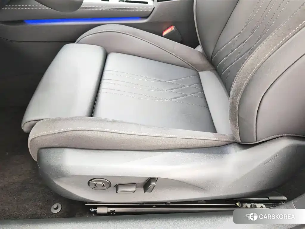 Volkswagen Magotan id 4553930 из Китая 13