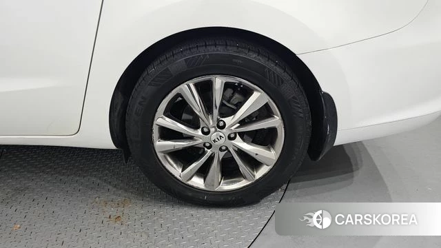 Kia The New Carnival id 4496876 из Кореи 13