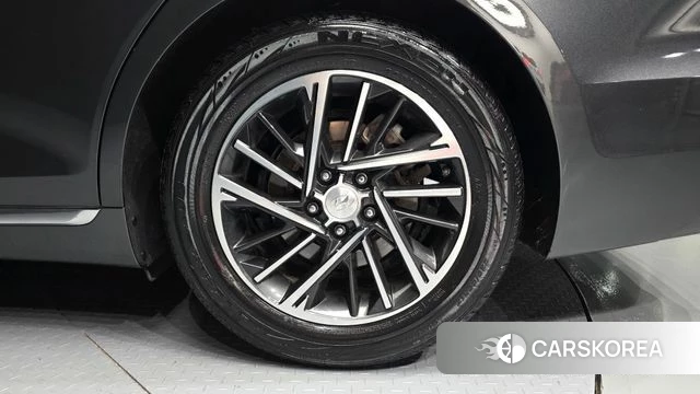 Hyundai The New Grandeur IG id 4196002 из Кореи 13