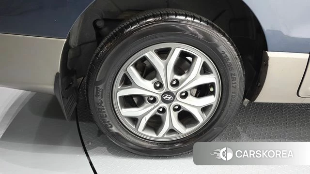 Hyundai The New Grand Starex id 4197251 из Кореи 13