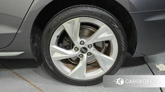 Audi A4 (B9) id 4855116 из Кореи 13
