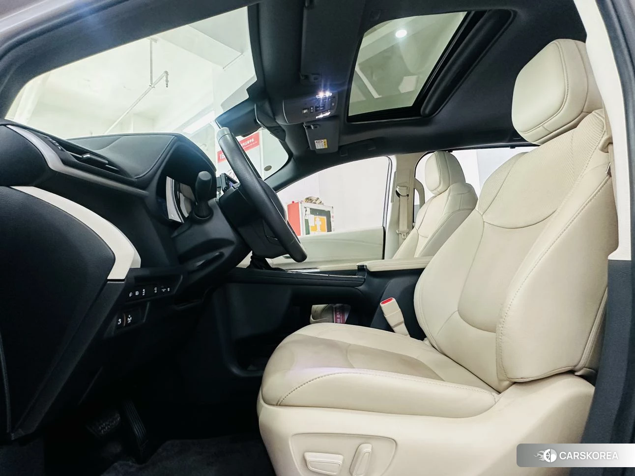 Toyota Sienna id 4510787 из Китая 13