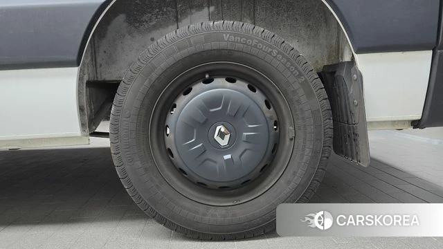 Renault Korea (Samsung) Master id 4390176 из Кореи 13