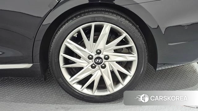 Hyundai The New Grandeur IG id 4754155 из Кореи 13