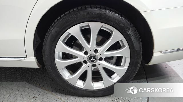 Mercedes-Benz E-Class W213 id 4536338 из Кореи 13
