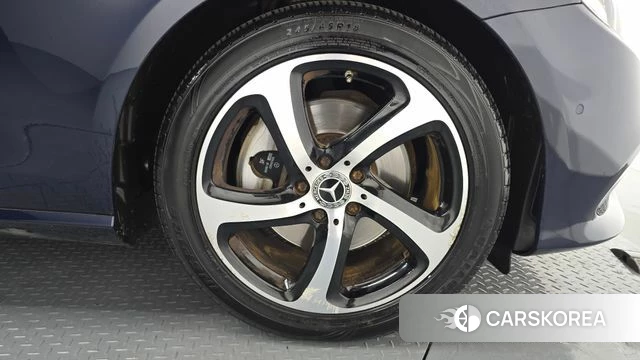 Mercedes-Benz E-Class W213 id 4406323 из Кореи 13