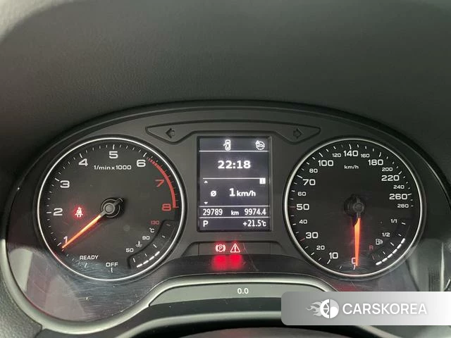 Audi Q2L id 4359319 из Китая 13