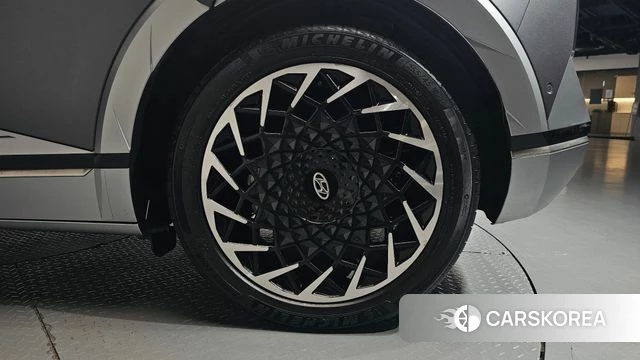 Hyundai Ionic 5 id 4905868 из Кореи 13