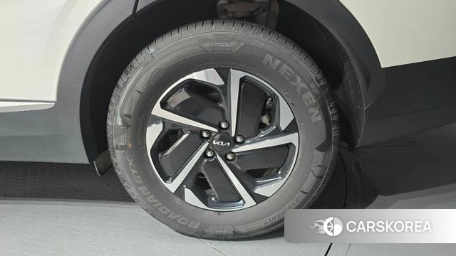 Kia Sportage 5th Generation Hybrid id 4880309 из Кореи 13