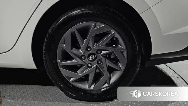 Hyundai The New Avante Hybrid (CN7) id 4421399 из Кореи 13