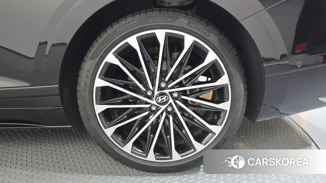 Hyundai Grandeur (GN7) id 4463323 из Кореи 13