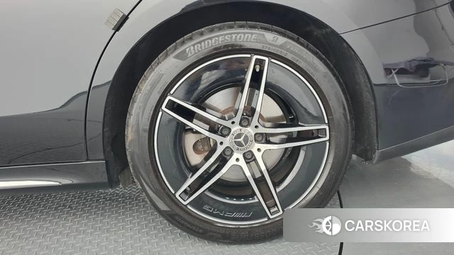 Mercedes-Benz E-Class W214 id 4729929 из Кореи 13