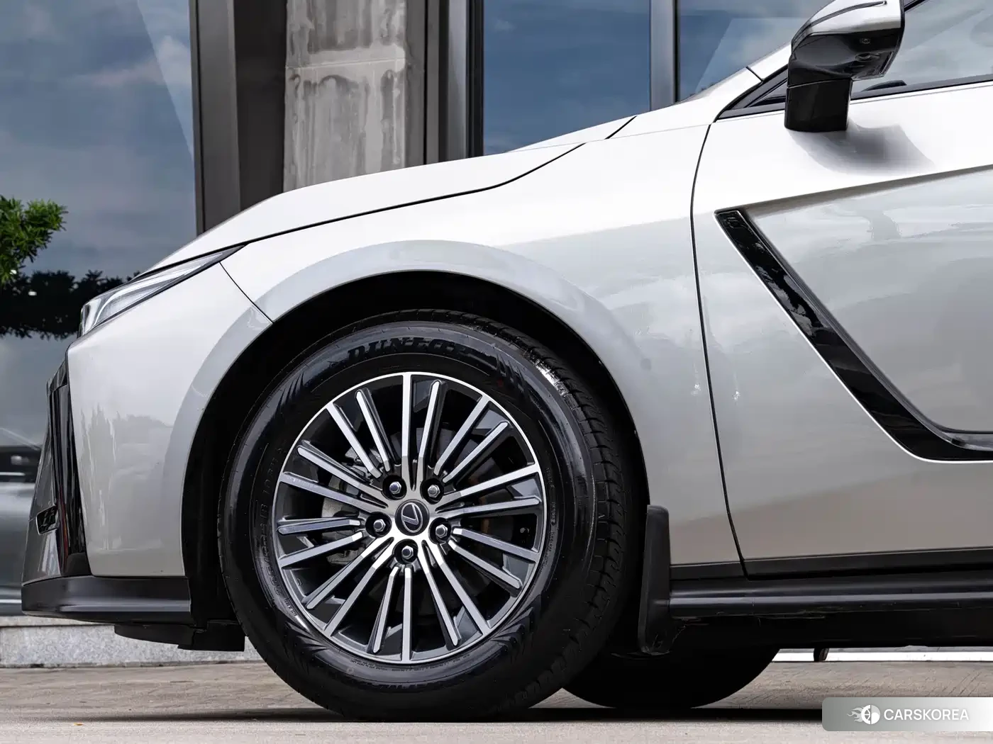 Lexus ES id 4583666 из Китая 13