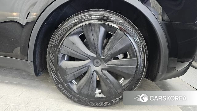 Tesla Model Y id 4783504 из Кореи 13