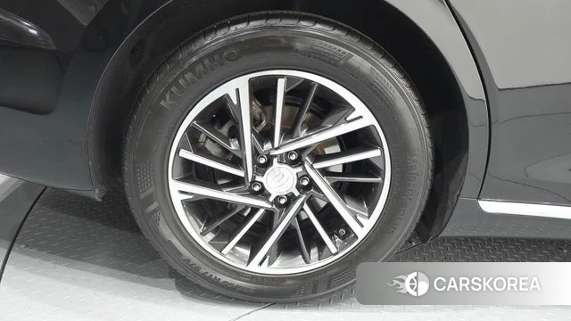 Hyundai The New Grandeur IG id 4419725 из Кореи 13
