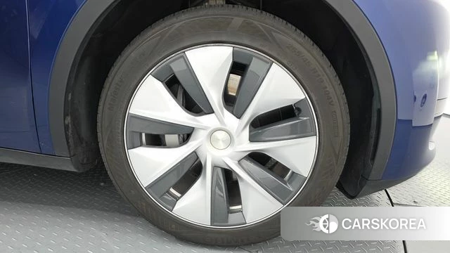Tesla Model Y id 4474772 из Кореи 13