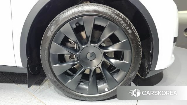 Tesla Model Y id 4442276 из Кореи 13