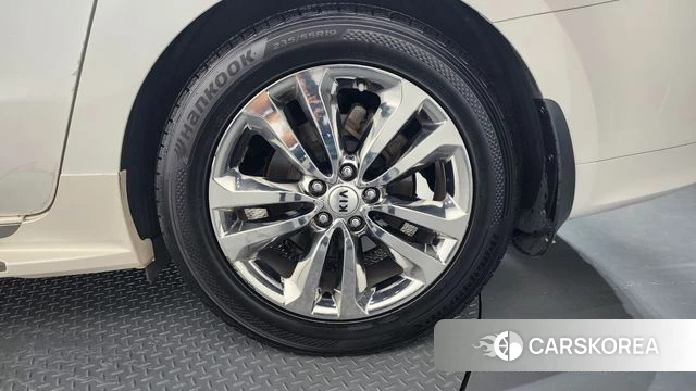 Kia All New Carnival id 4448346 из Кореи 13