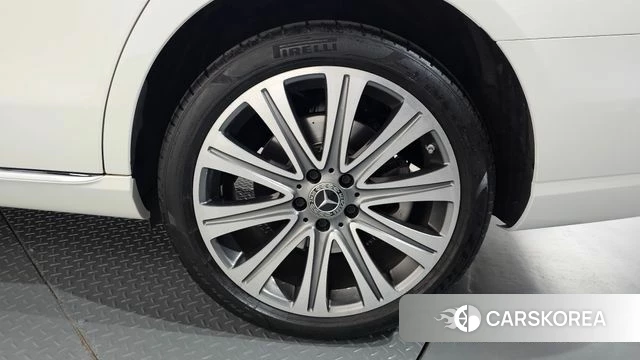 Mercedes-Benz E-Class W213 id 4475028 из Кореи 13
