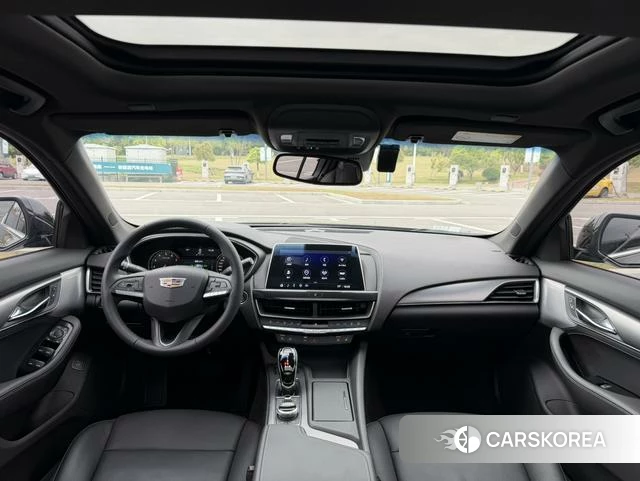 Cadillac CT5 id 4209269 из Китая 13