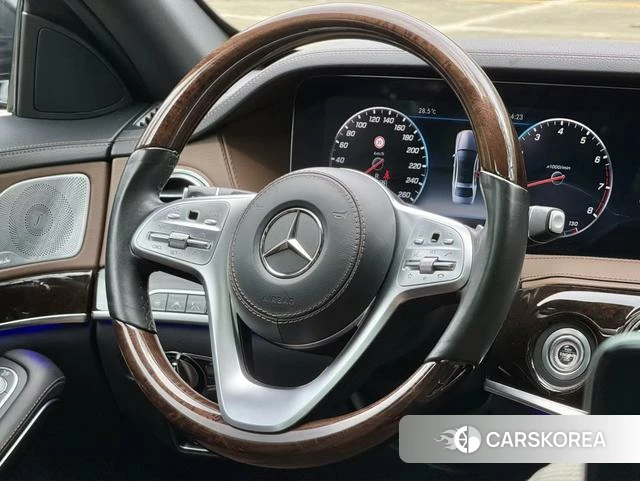 Mercedes-Benz Maybach S-class id 4222263 из Китая 13