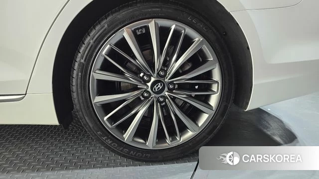Hyundai Grandeur IG id 4525791 из Кореи 13