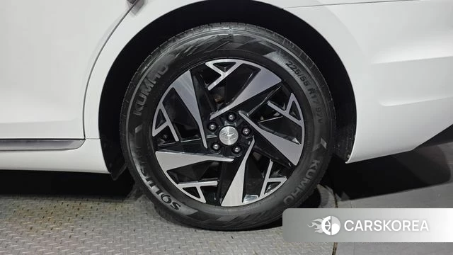 Hyundai The New Grandeur IG Hybrid id 4620052 из Кореи 13