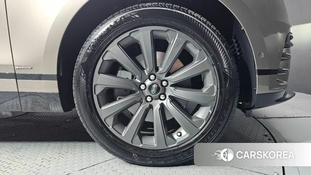 Land Rover Range Rover Velar id 4849765 из Кореи 13