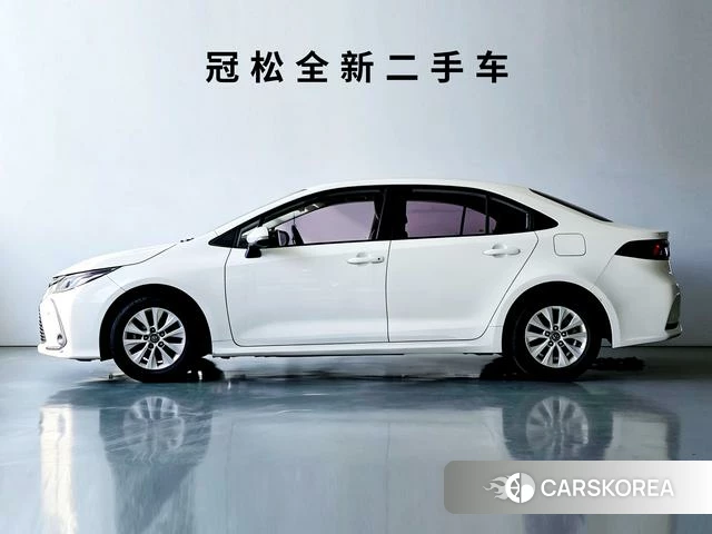 Toyota Corolla id 4298289 из Китая 13