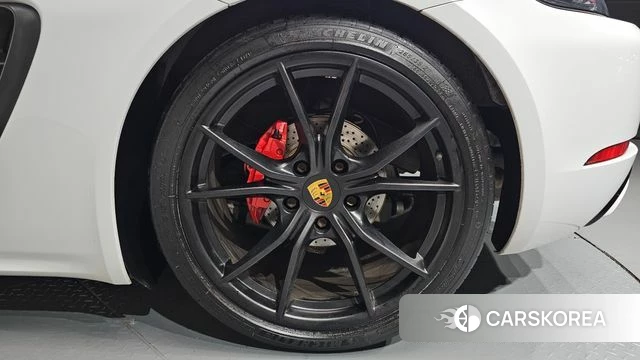 Porsche 718 Boxster id 4416934 из Кореи 13