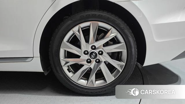 Hyundai The New Grandeur IG Hybrid id 4519580 из Кореи 13