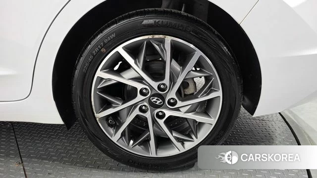 Hyundai The New Avante AD id 4477107 из Кореи 13