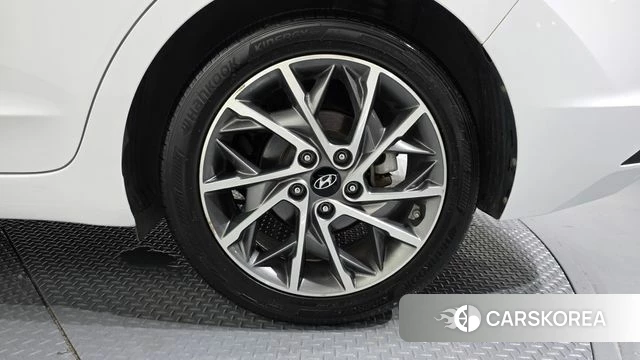 Hyundai The New Avante AD id 4508245 из Кореи 13