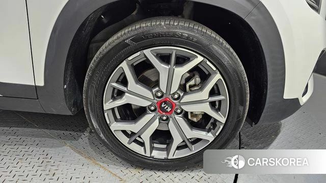Kia Seltos id 4268916 из Кореи 13