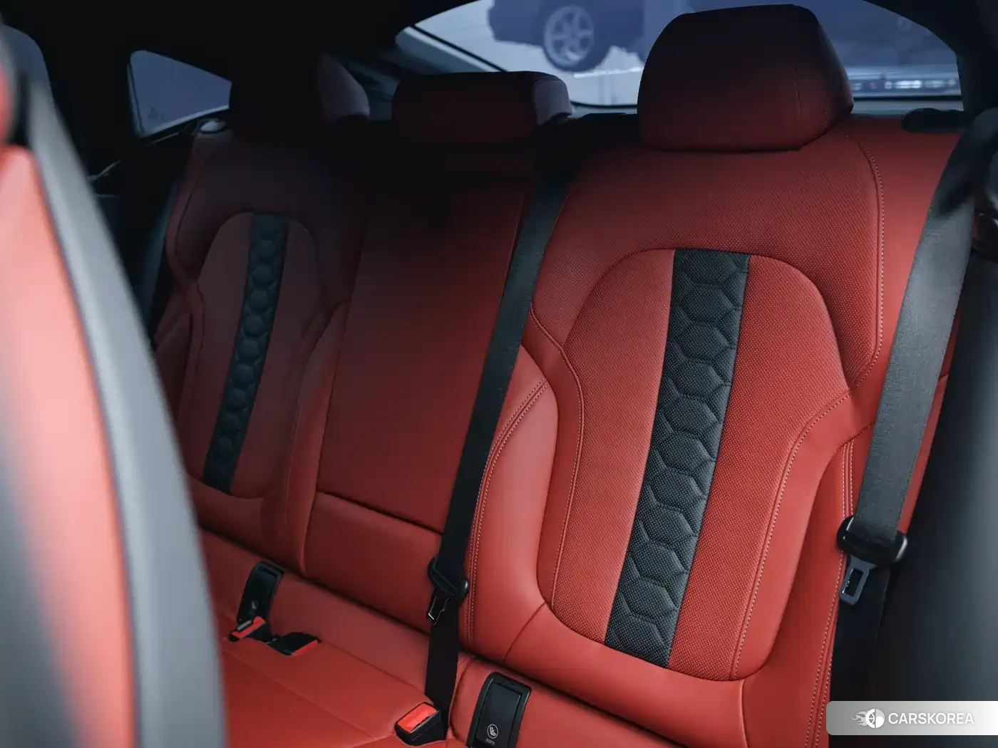 BMW X6 M id 4679842 из Китая 13
