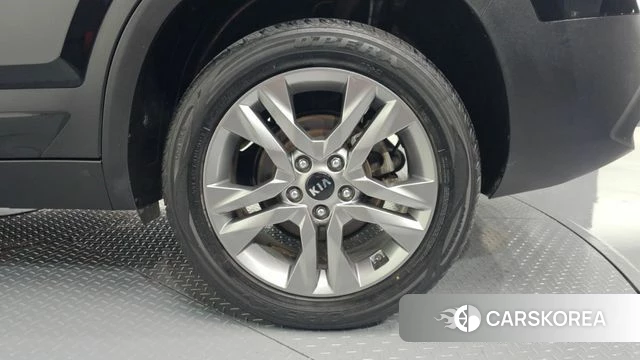Kia Seltos id 4593747 из Кореи 13