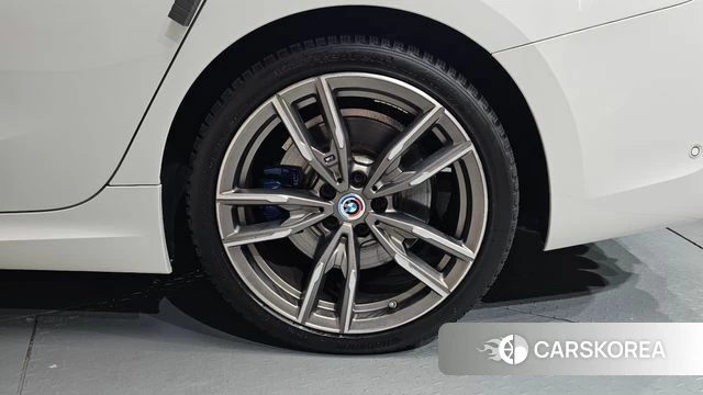 BMW 3 Series (G20) id 4768927 из Кореи 13