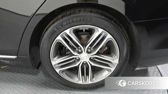 Hyundai Grandeur IG id 4425007 из Кореи 13