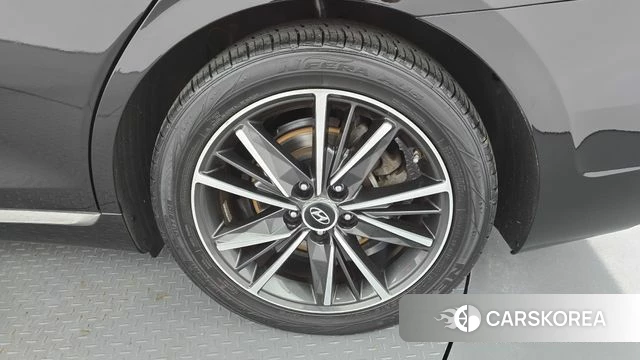 Hyundai The New Grandeur IG id 4711946 из Кореи 13