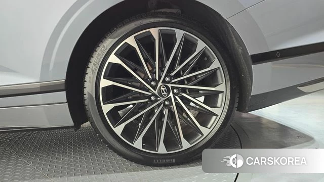 Hyundai Grandeur (GN7) id 4590632 из Кореи 13
