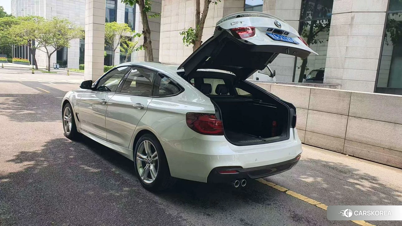 BMW 3 series GT id 4467366 из Китая 13