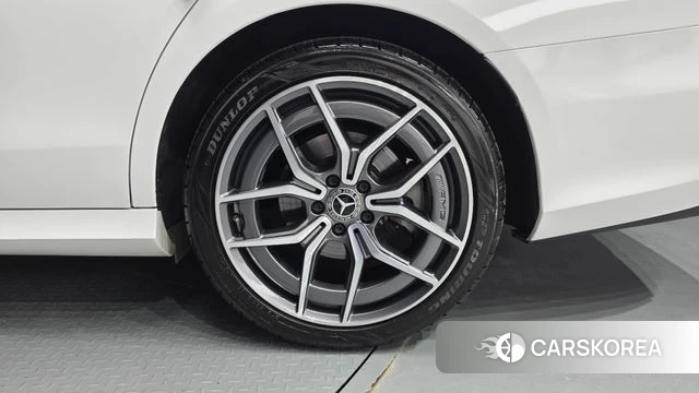 Mercedes-Benz E-Class W213 id 4586120 из Кореи 13