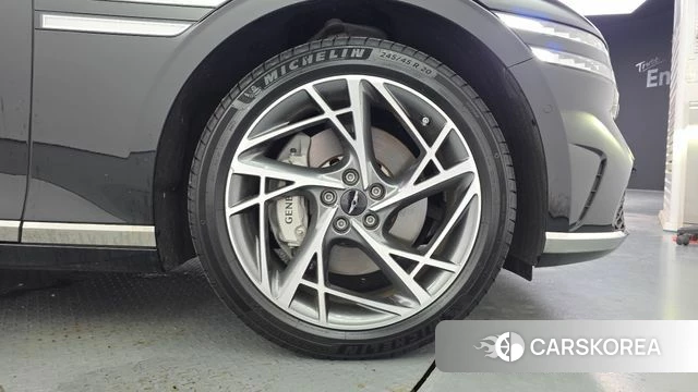 Genesis G90 (RS4) id 4710785 из Кореи 13