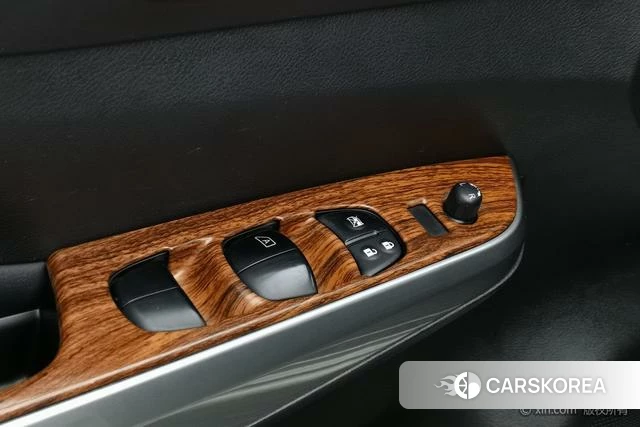 Nissan Tuda id 4210246 из Китая 13