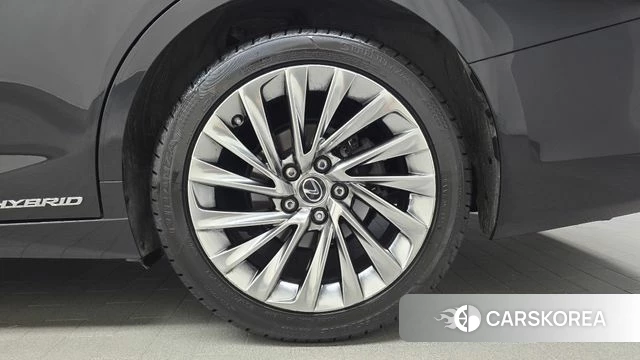 Lexus ES300h 7th generation id 4507640 из Кореи 13