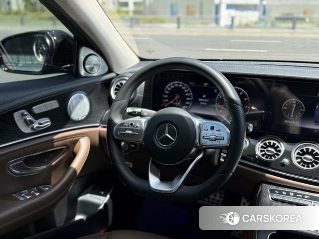 Mercedes-Benz E-class id 4217458 из Китая 13