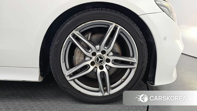 Mercedes-Benz E-Class W213 id 4563236 из Кореи 13